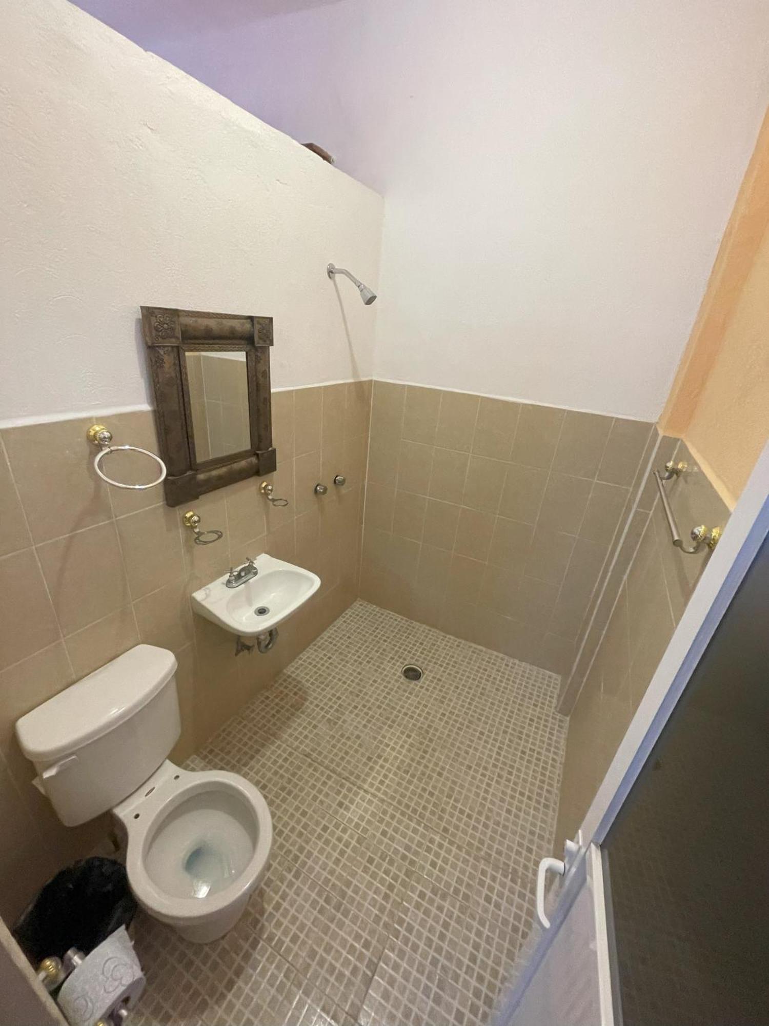 Hotel Quinta Las Bugambilias Tecozautla Zewnętrze zdjęcie